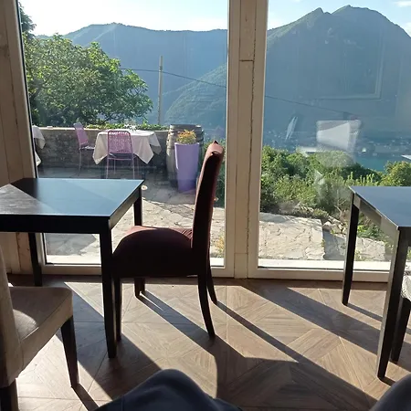 Bed & Breakfast Essentia