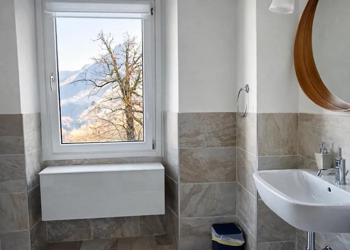 Essentia Bed & Breakfast Faggeto Lario