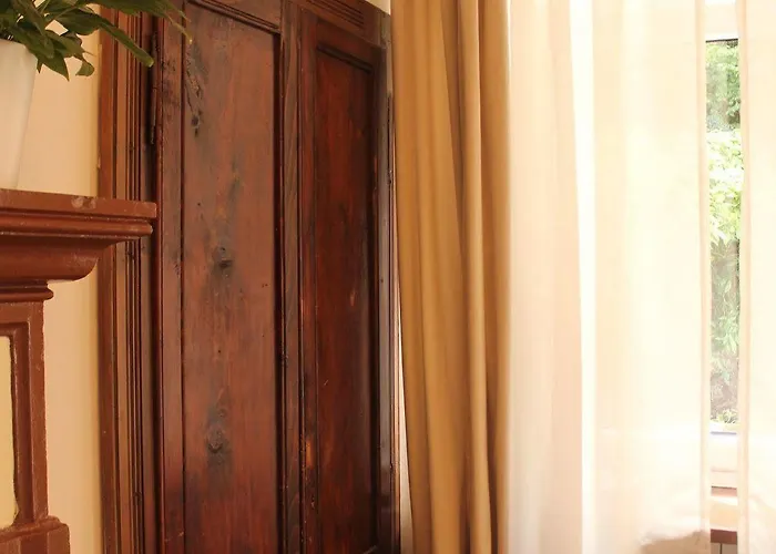 Essentia Bed & Breakfast 5*