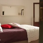 Bed & Breakfast Essentia Faggeto Lario