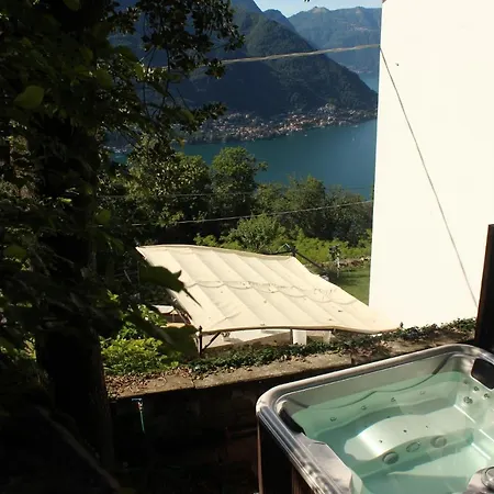 Essentia Bed & Breakfast *