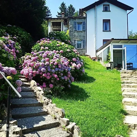 Bed & Breakfast Essentia Faggeto Lario