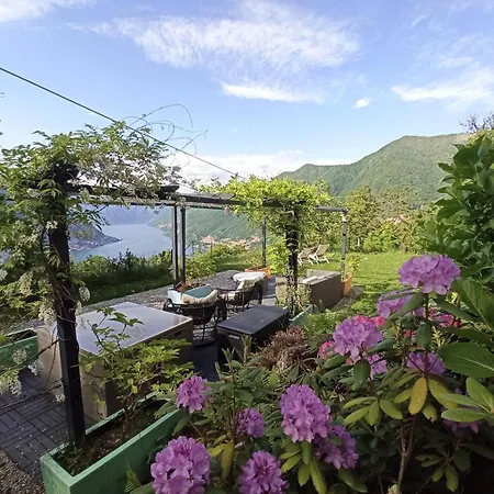 Essentia Couette-café Faggeto Lario