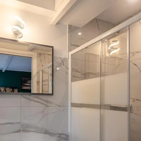 Essentia ベッド・アンド・ブレックファスト