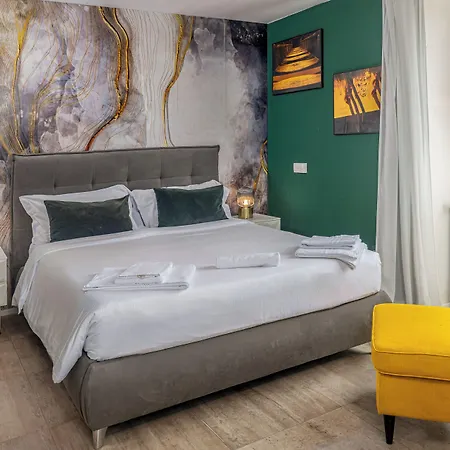 Essentia 5*