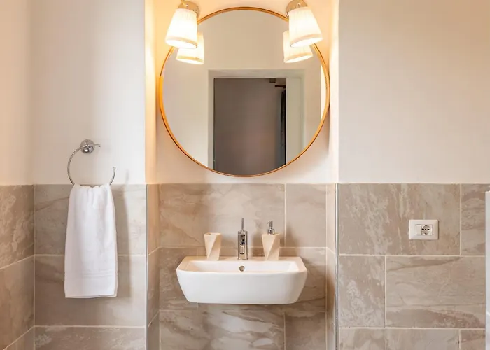 Nocleg ze śniadaniem Essentia 5*