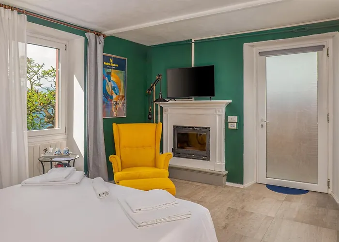 Essentia Nocleg ze śniadaniem 5*