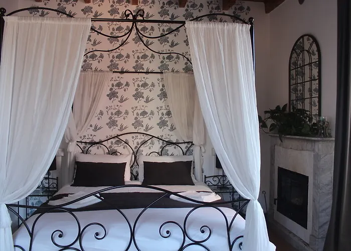 Essentia Faggeto Lario